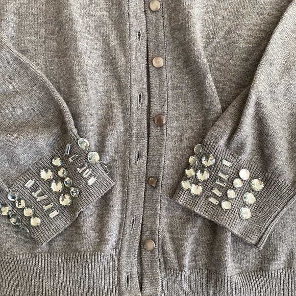 Grey knit cardigan with embellishments - Picture 3 of 5